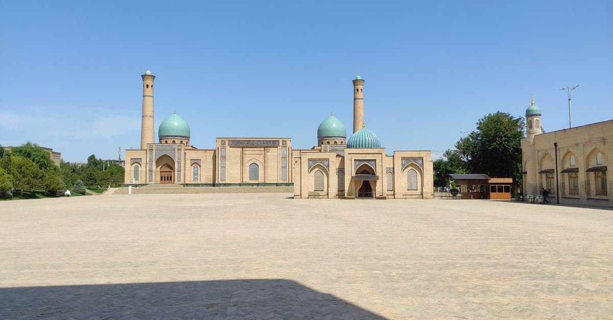 Native Mosque Traditional Mosque in Nature · Free Stock Photo