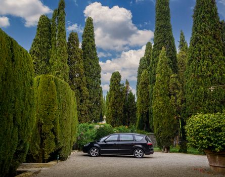 Roadside Assistance Car Rental Italy: Your Essential Guide