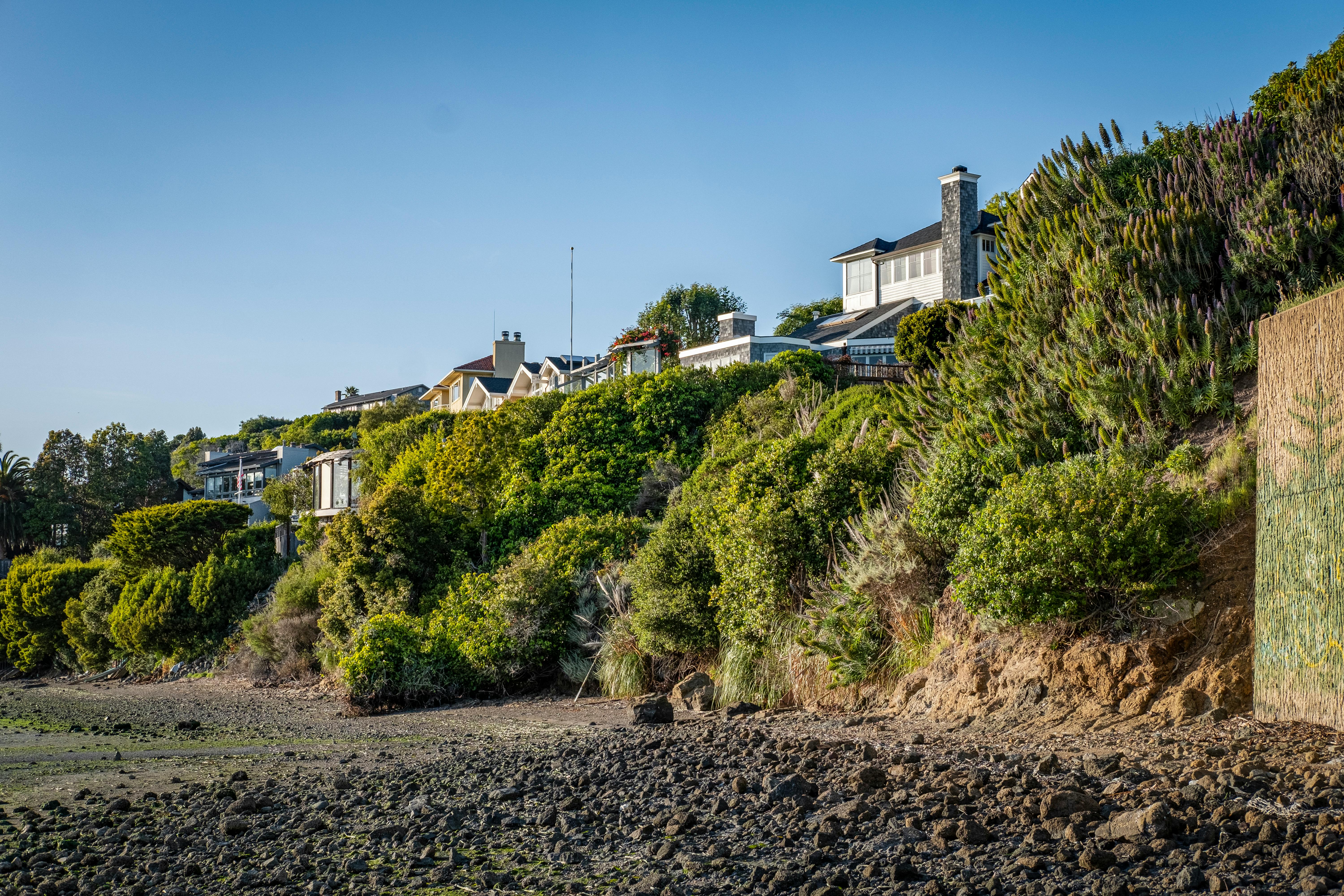 Cranston shoreline and residential area - apartment management cranston ri