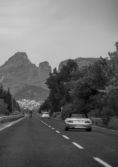 Darmowe zdjęcie z galerii z autostrada, czarno-biały, droga