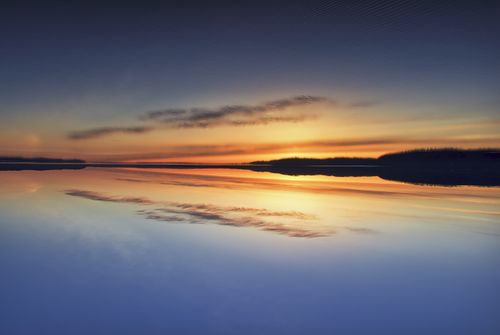 Free Peaceful sunset over lake with stunning reflections in Lake City, Minnesota. Stock Photo