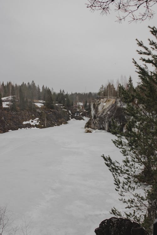 Foto profissional grátis de abismo, clima, coberto de neve
