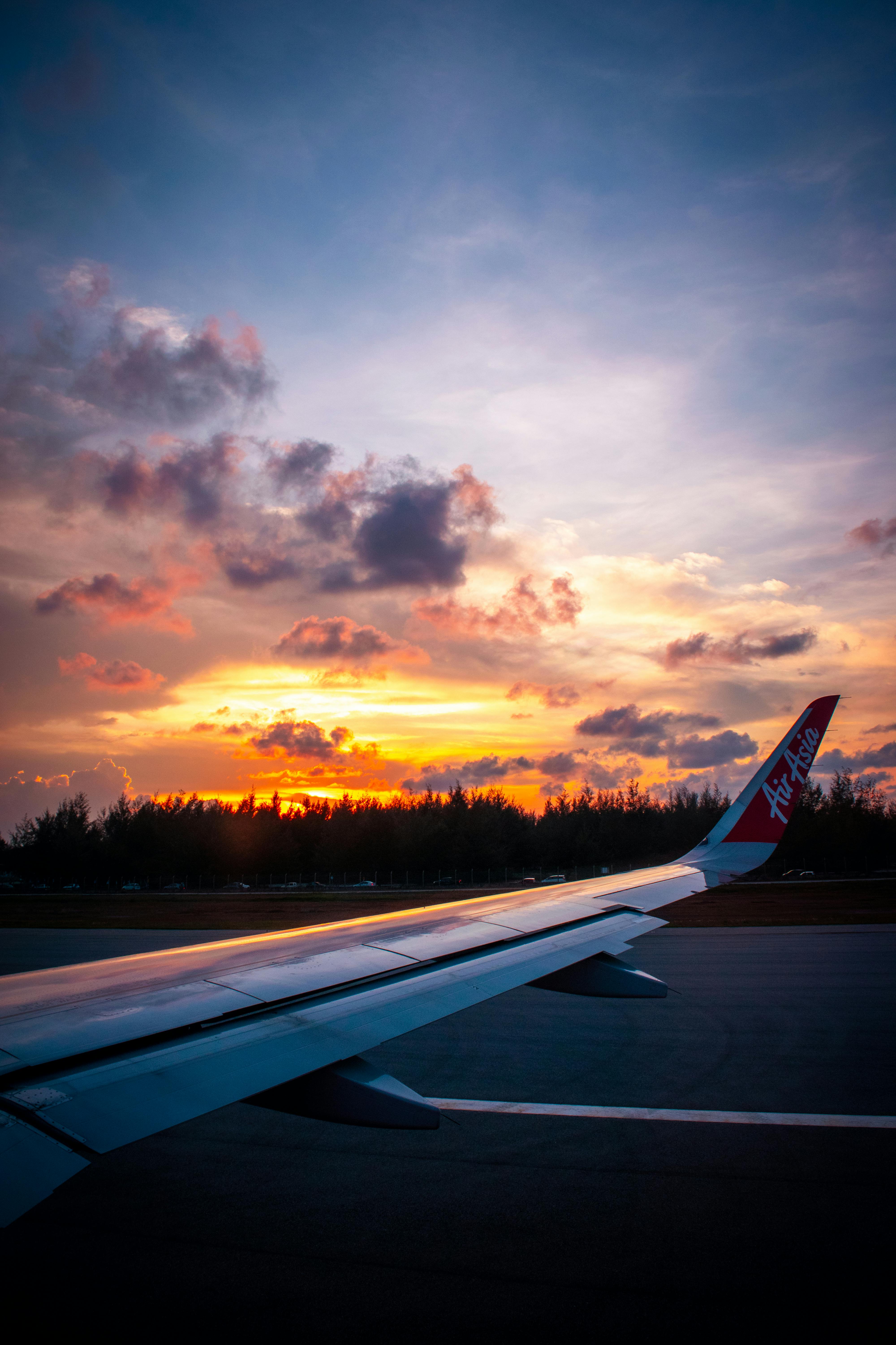 pexels-photo-1208988.jpeg?cs=srgbu0026dl=aeroplane-airplane-airplane-wings-beautiful-sky-1208988.jpgu0026fm=jpg