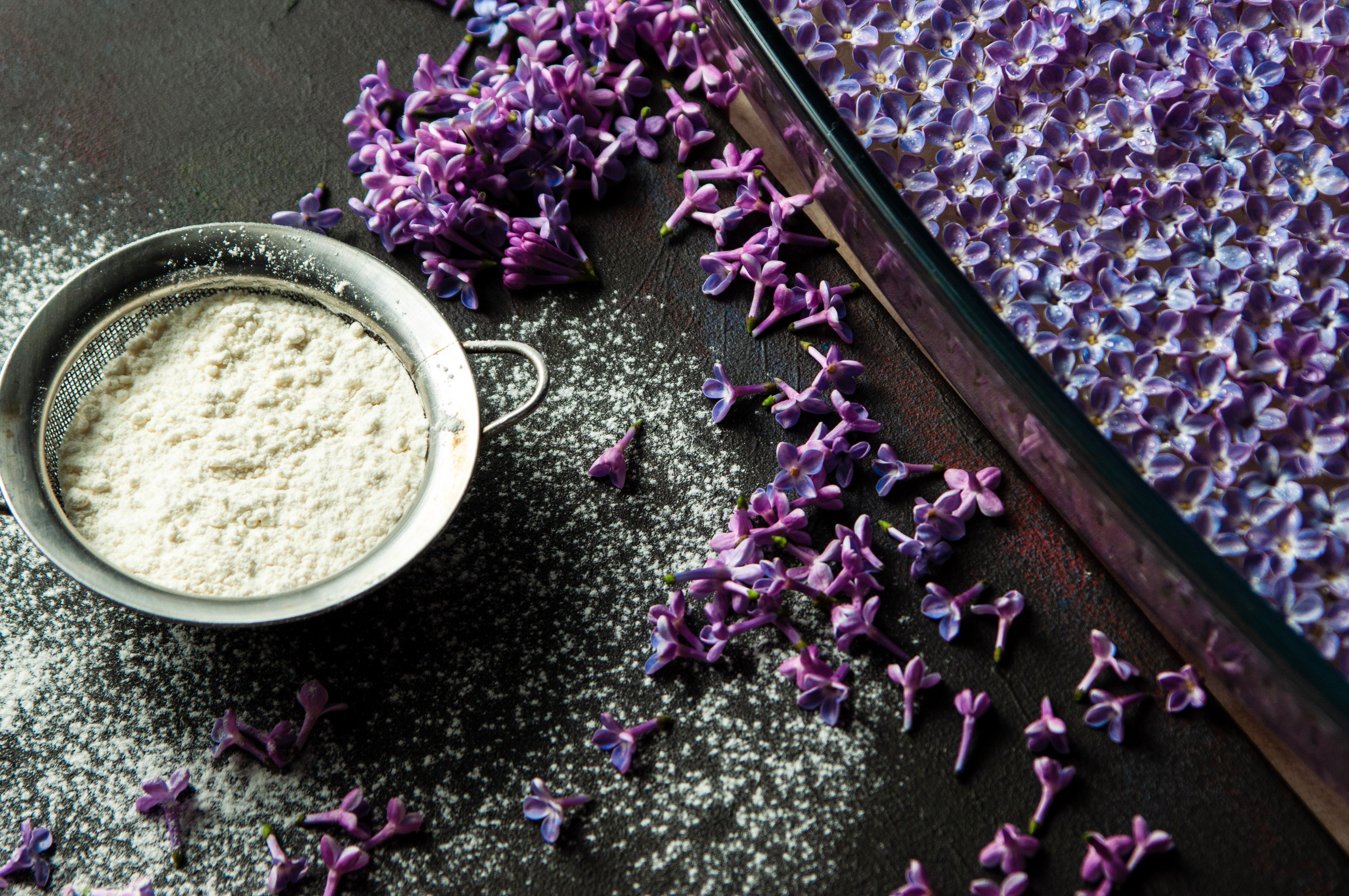 Purple Edible flowers