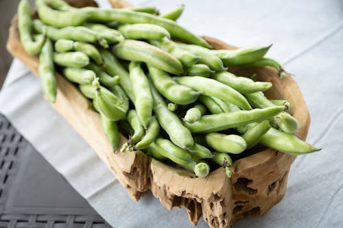 Wooden Bowl with Green Bean