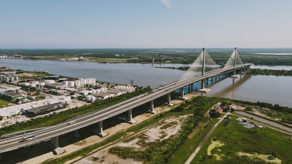 Puente Pumarejo sobre el río Magdalena en Barranquilla