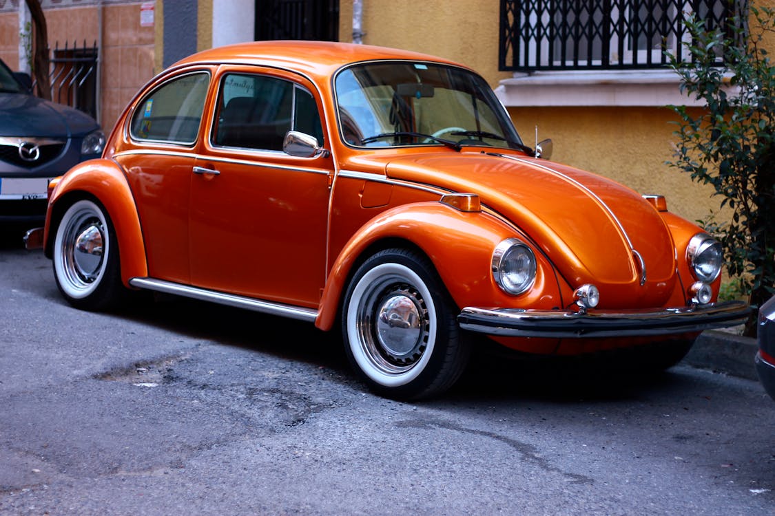 Free Photography of Orange Volkswagen Beetle Stock Photo