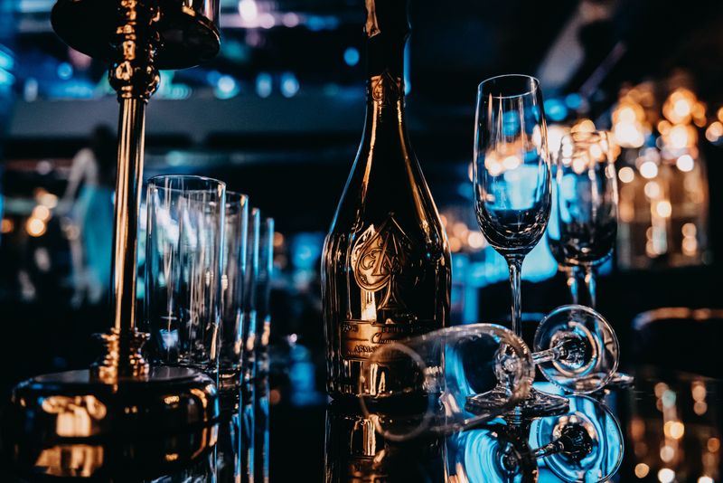 Casino lounge bar