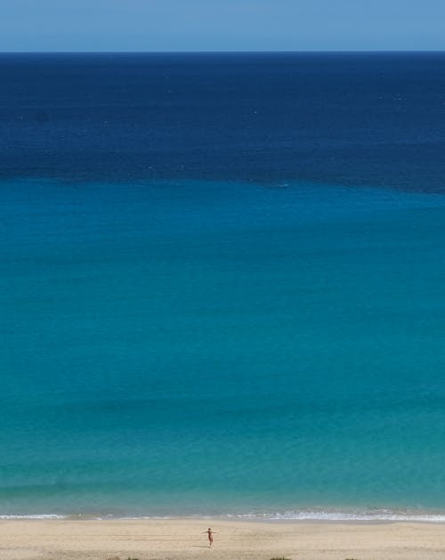 Gratis Fotos de stock gratuitas de aguas azules, arena blanca, costa Foto de stock