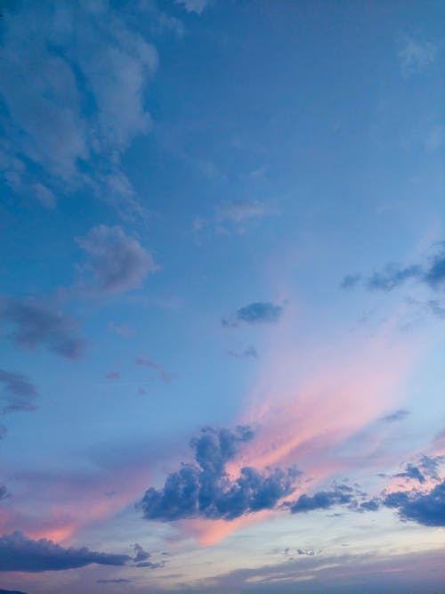 бесплатная Бесплатное стоковое фото с атмосфера, вертикальный выстрел, голубой Стоковое фото