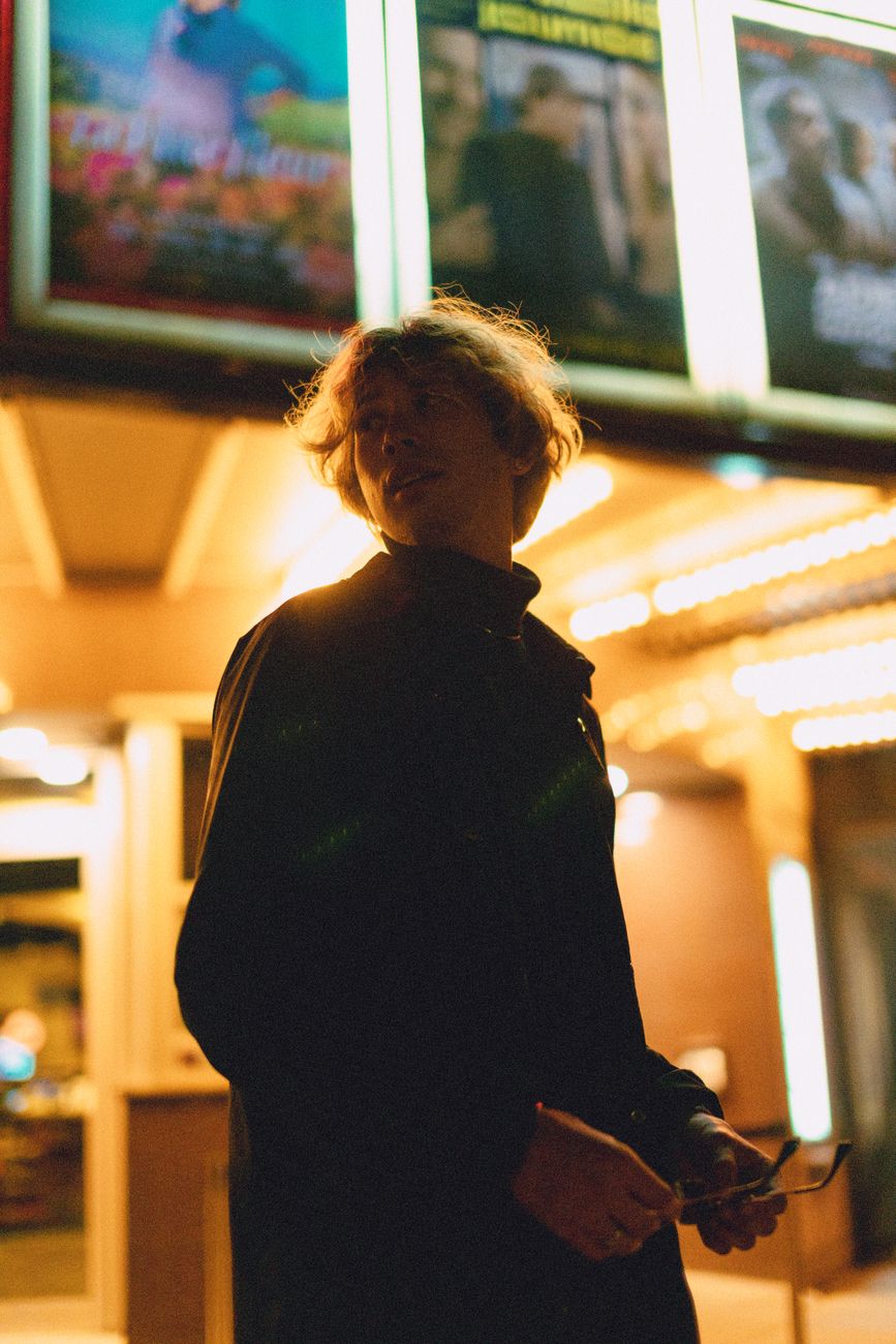 Thomas Heise's Last Film 'Übergang': A Master's Goodbye Wrapped in Time's Puzzle