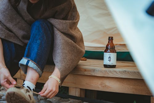 Ingyenes stockfotó alkoholfüggő, beköt, cipő témában