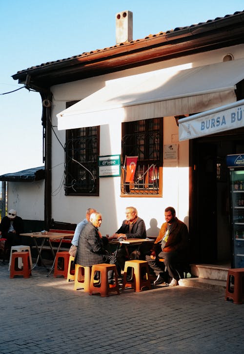 dikey atış, dükkan, erkekler içeren Ücretsiz stok fotoğraf