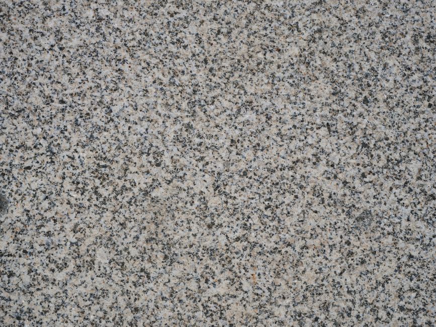 Texture de granit poli utilisé pour une pierre tombale durable