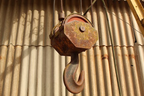 Free Rusty Metal Pulley with Hook Stock Photo