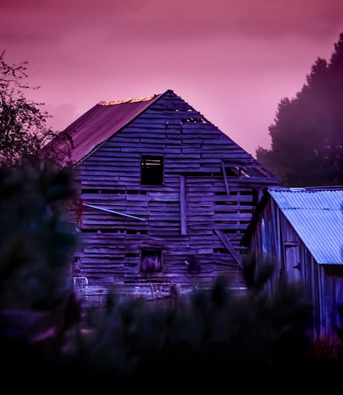 Barn Sunrise