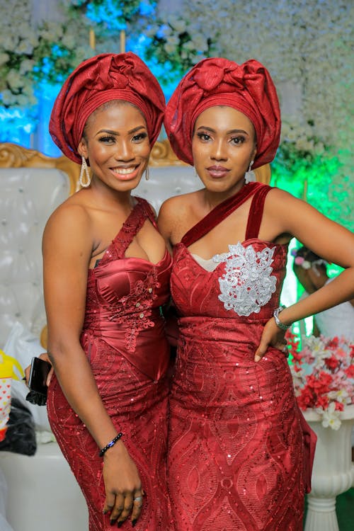 Women In Red Stylish Asoebi Traditional Dresses With Gele · Free Stock ...