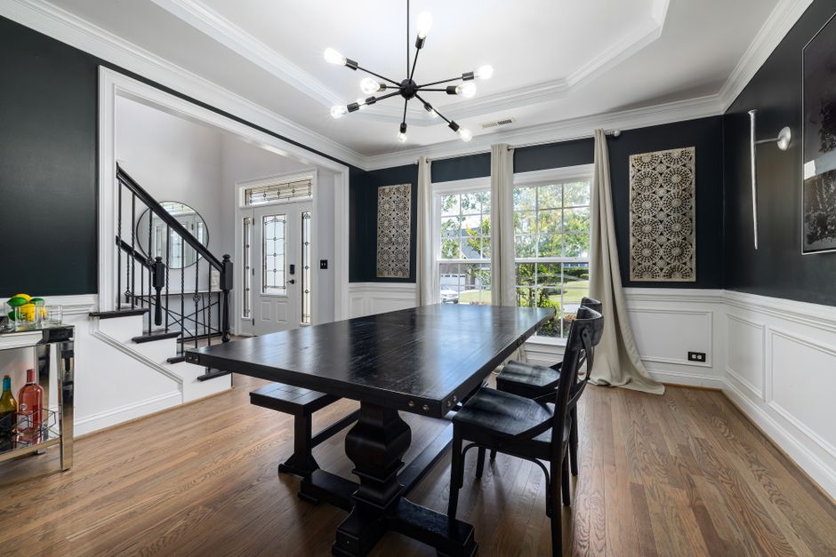 Frequently Asked Questions About Restoration Hardware Table Dupes