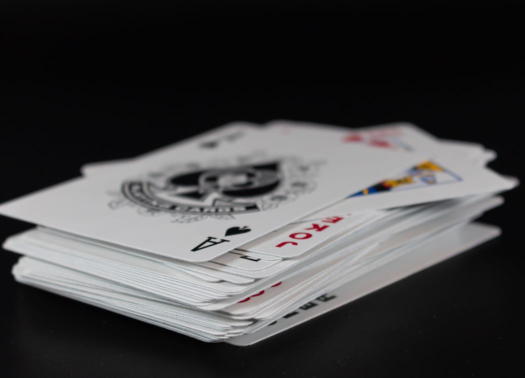 Online Casino: Spielautomaten und Live-Spiele im Überblick