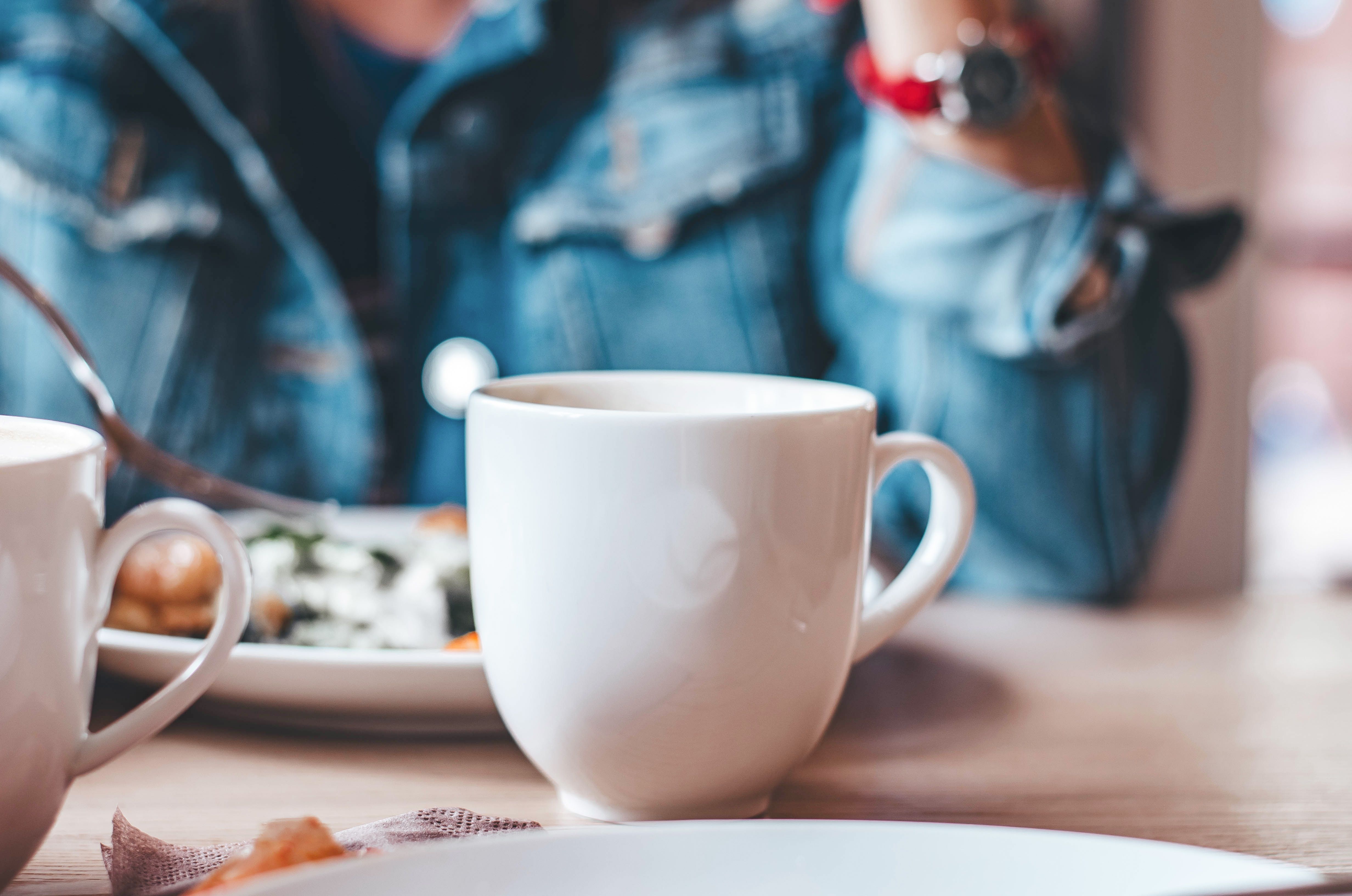 Mug Preferences Divide New York’s Coffee Counter Staff