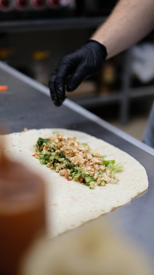 Kostenloses Stock Foto zu essen, hand, handschuh