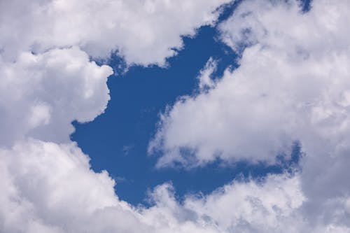 Kostnadsfria Kostnadsfri bild av blå himmel, clouds, moln Stock foto