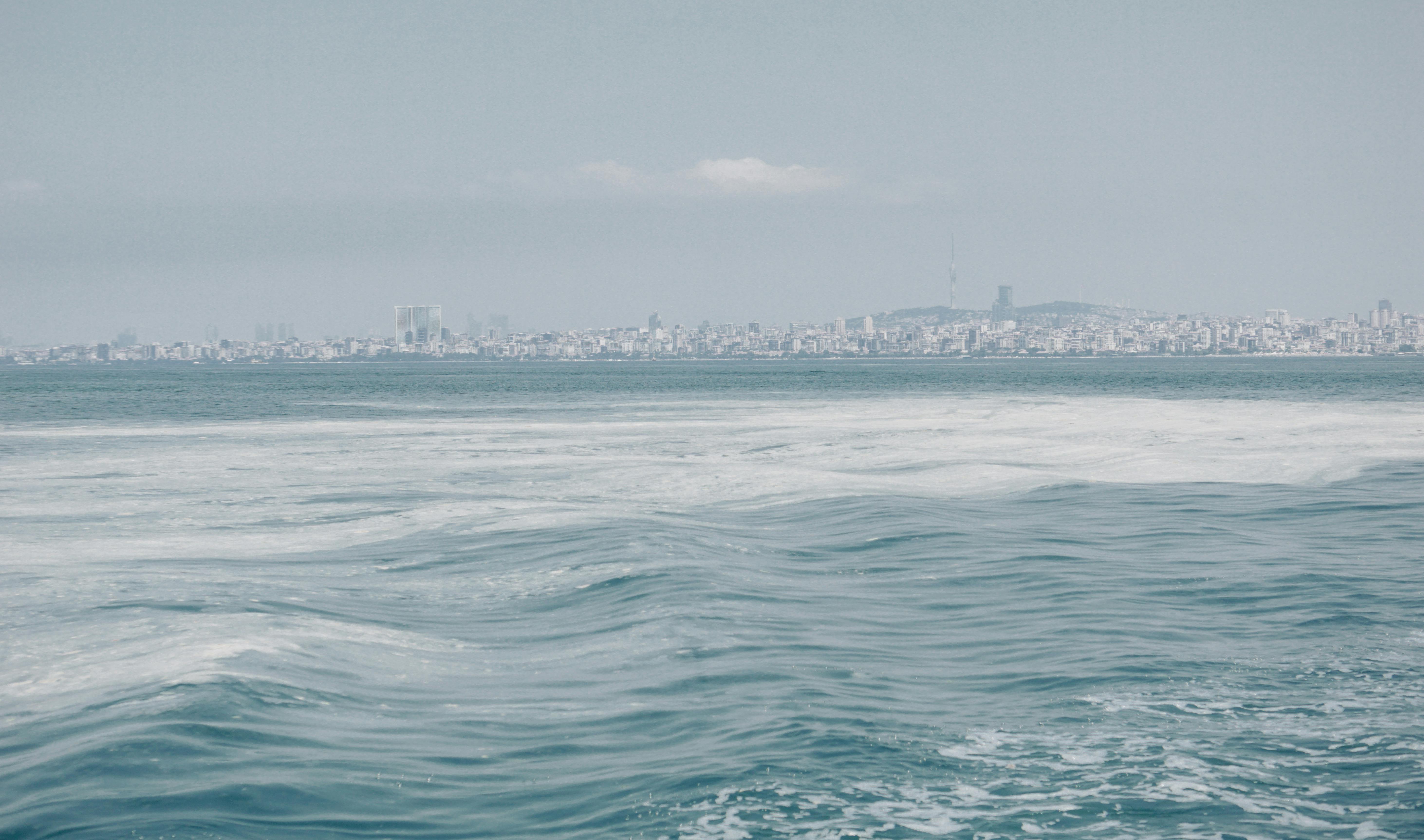 A More Troubling Picture of Sea Level Rise Is Coming into View — Photo by Beyza Kaplan on Pexels