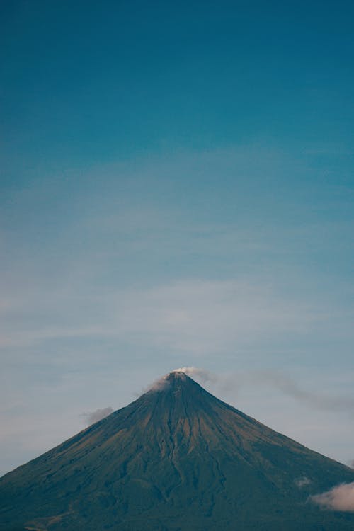 Foto profissional grátis de cenário, cênico, céu azul