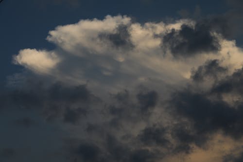 Free Dark and White Clouds Under Blue Sky Stock Photo