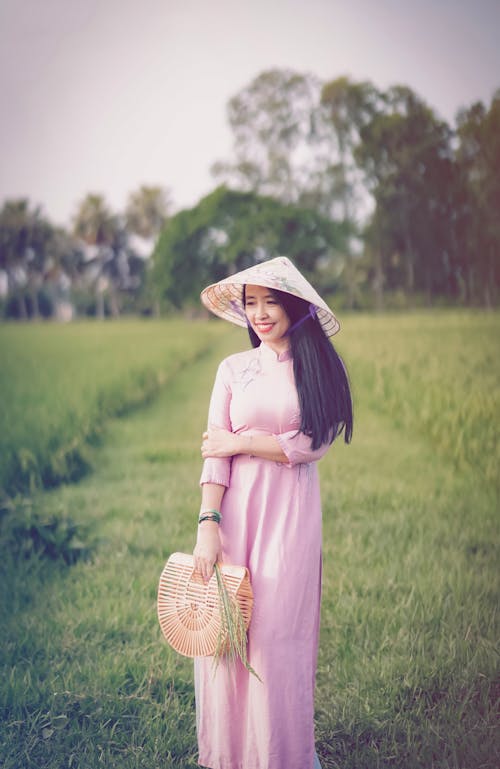 Foto profissional grátis de Ásia, chapéu, cônico