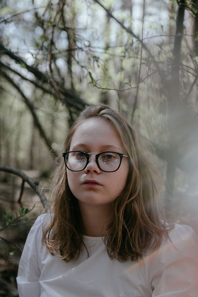 Teen Girl In Woods Photos, Download The BEST Free Teen Girl In Woods ...
