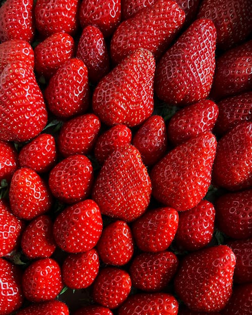 Red Strawberries in Close-Up Photography