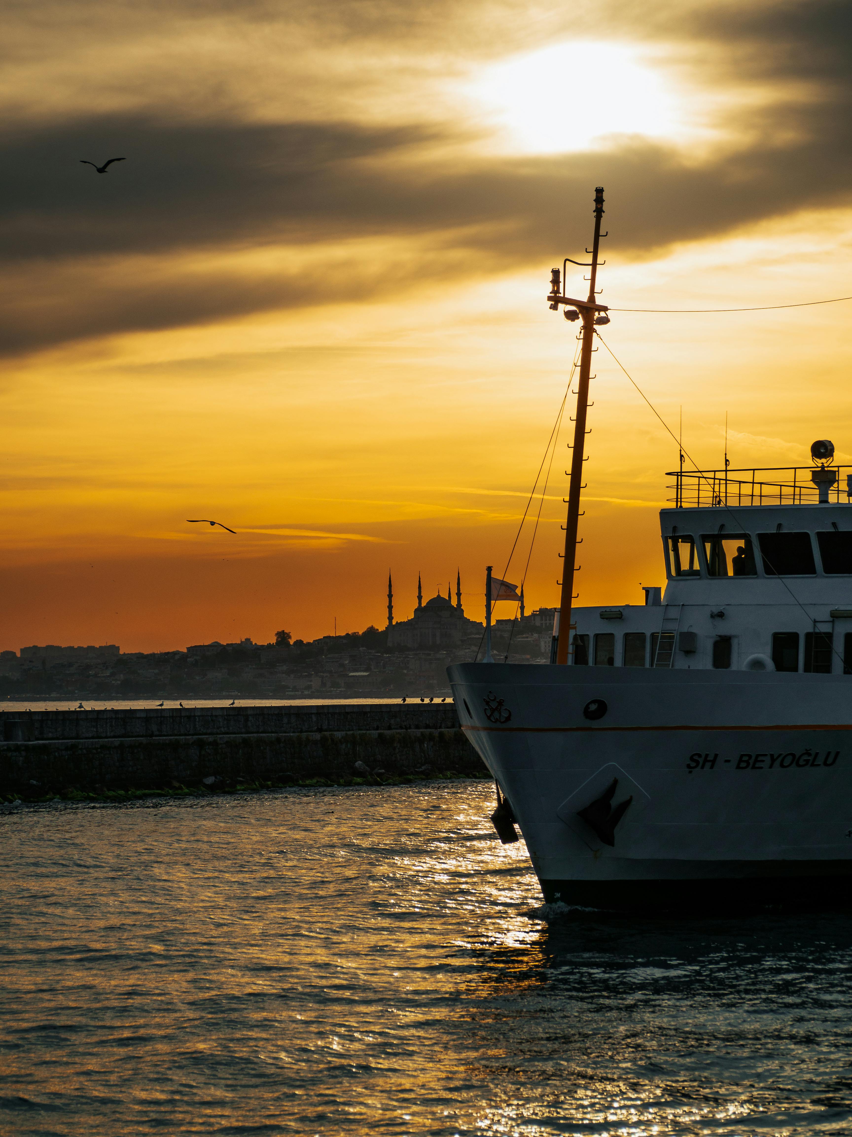 Gratuit Photos gratuites de architecture turque, bateau, bord de l'eau Photos