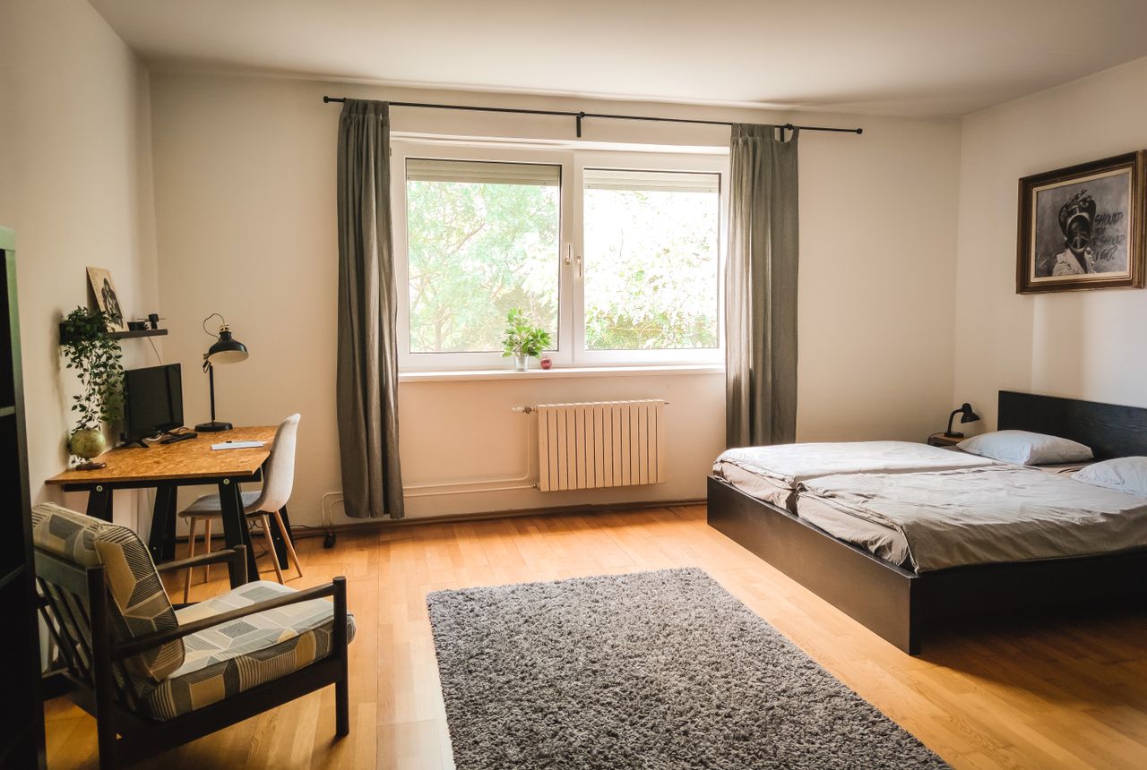 Flat & apartment removals Marldon — removals work in progress