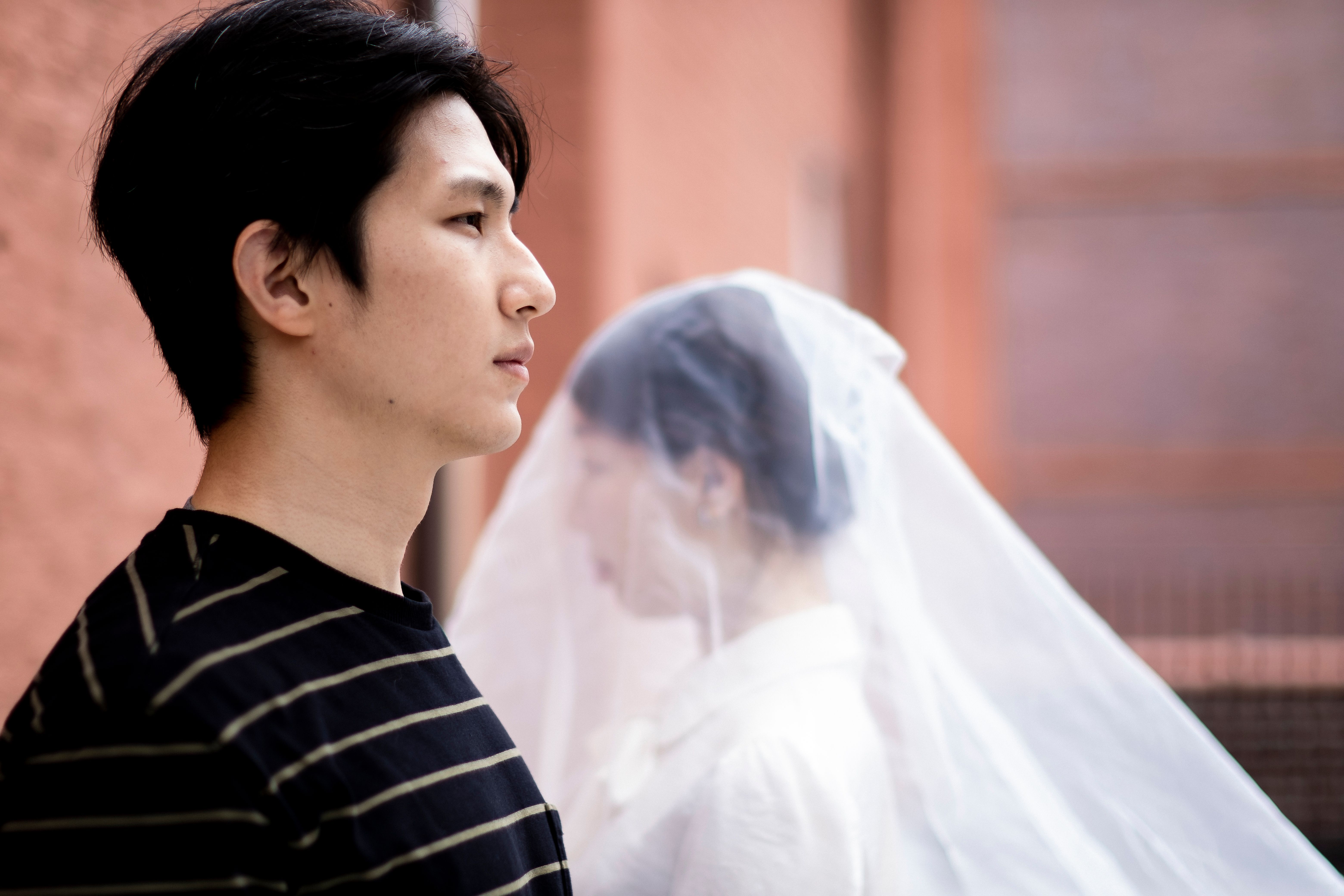 婚姻里谁说了算 这场隐形权力战 情感配图