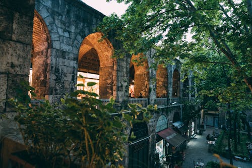 Foto stok gratis bangunan tua, batu besar, objek turis