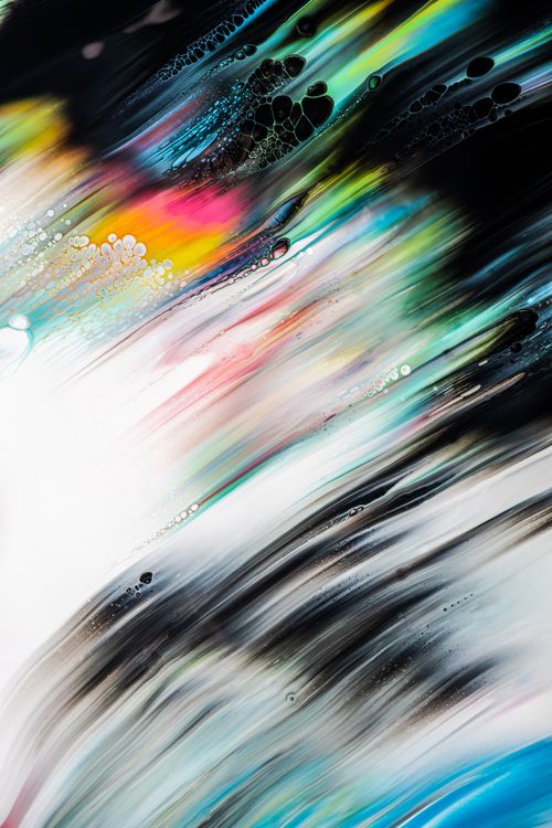Free Dynamic abstract artwork showcasing colorful paint strokes on canvas, evoking movement and creativity. Stock Photo
