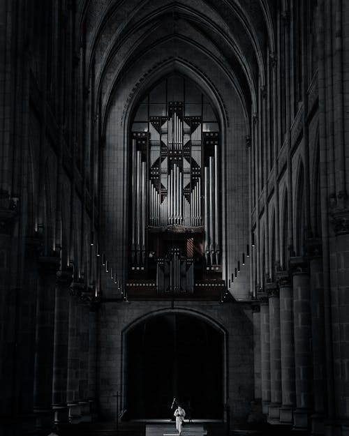 Foto profissional grátis de arquitetura gótica, capela, construção