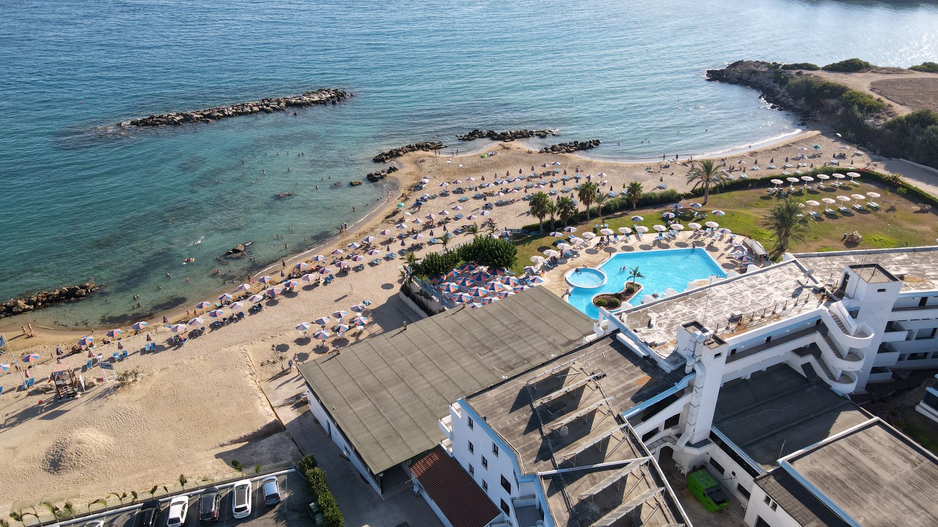Hybrid Inverter in Paphos: What Local Companies Charge — illustrasjonsbilde