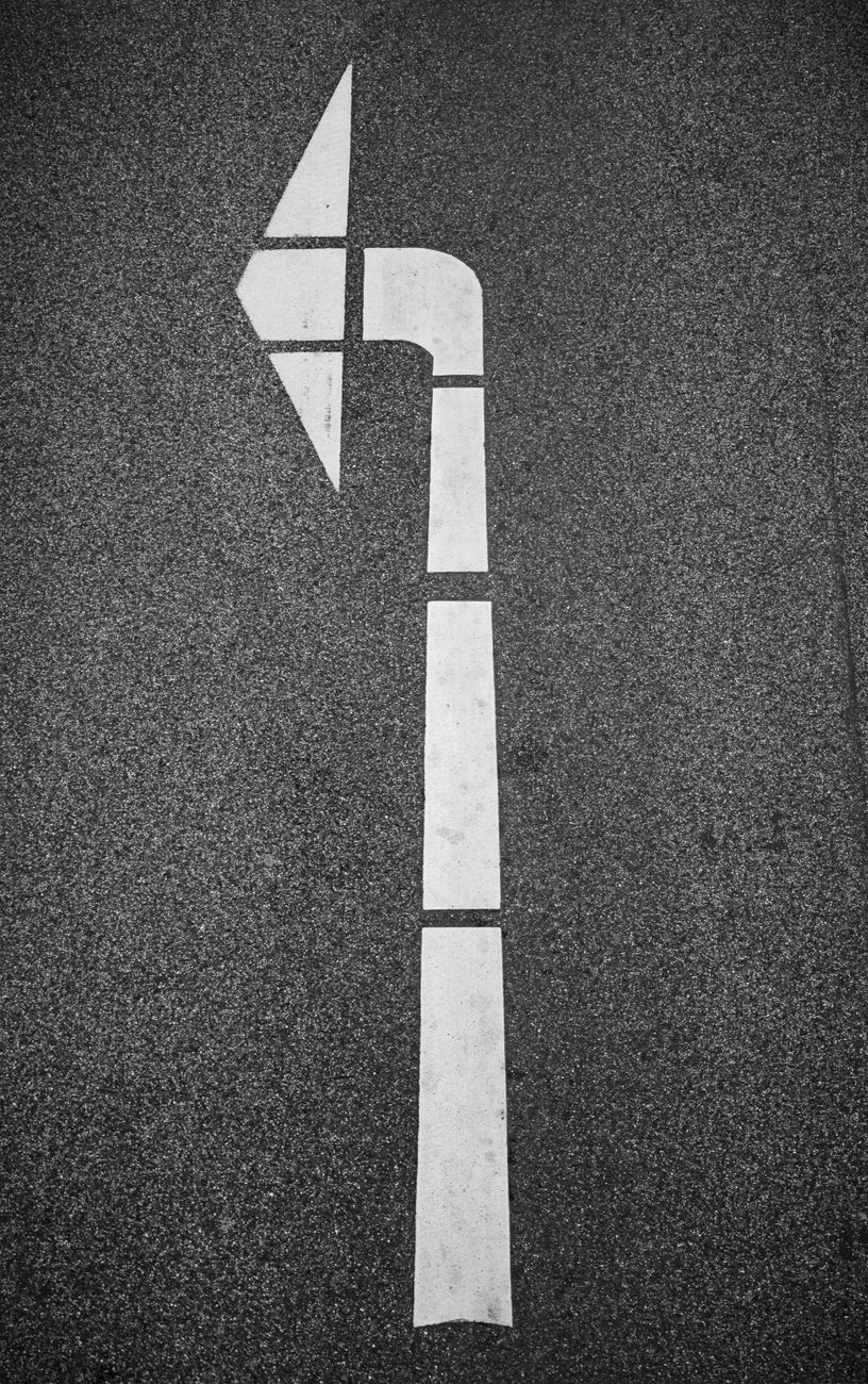 Traffic Signs and Road Markings: How Comprehensive Understanding Transformed Driving Test Results