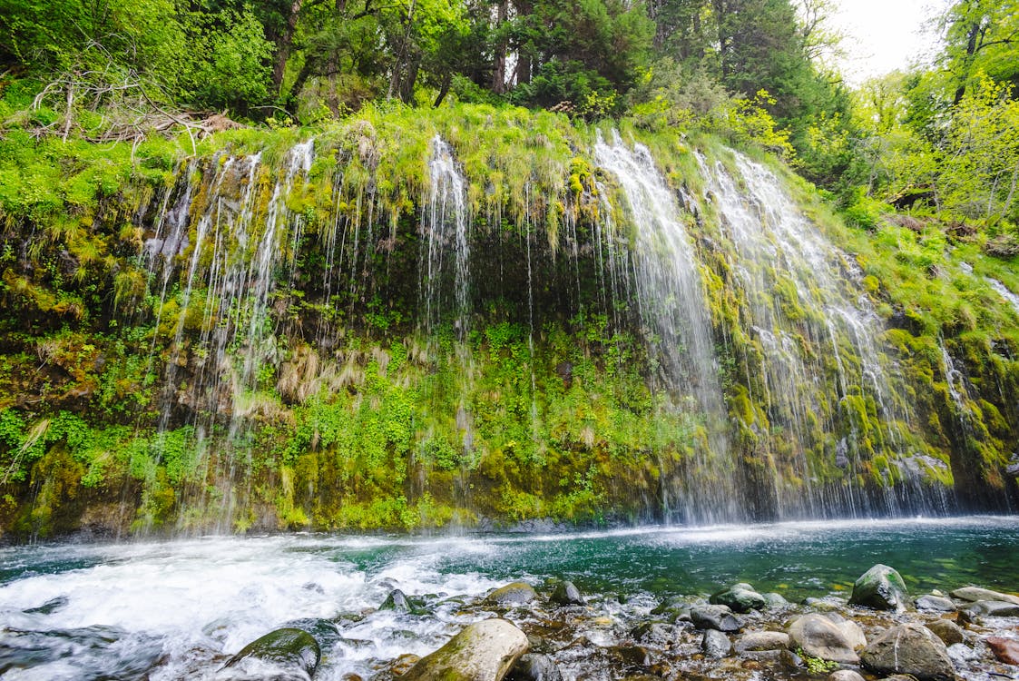 Fotos de stock gratuitas de agua, cascadas, fondo de pantalla