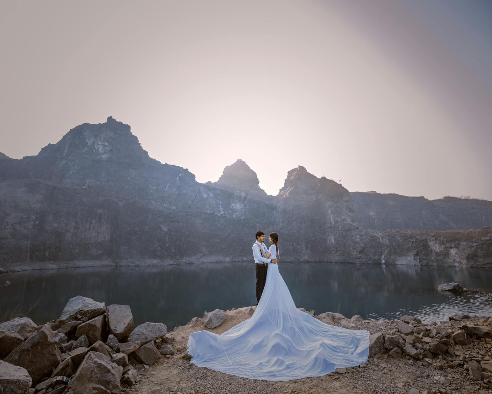elopement couple in Apostle Islands National Lakeshore