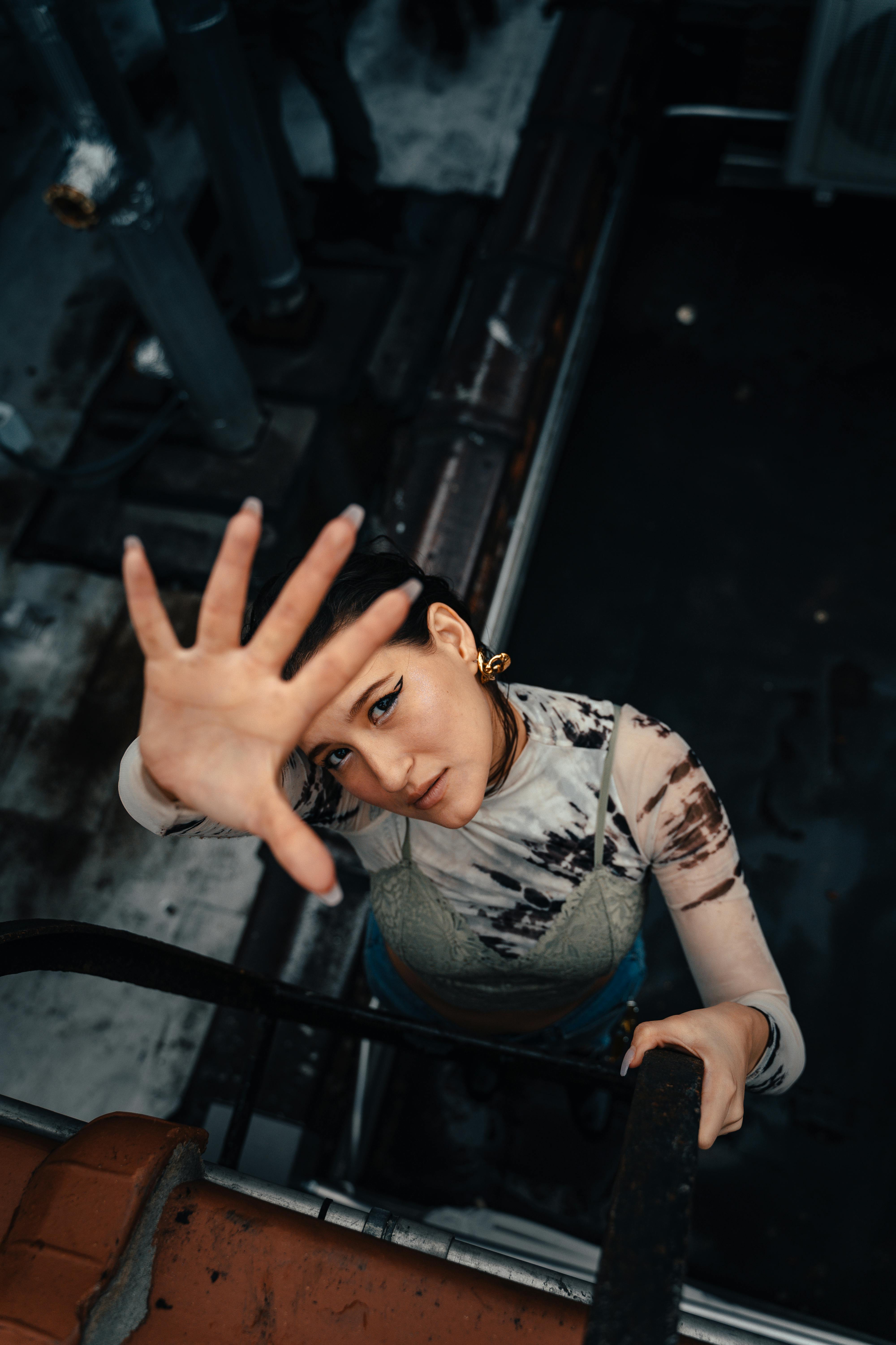 AUR susține candidatura Ancăi Alexandrescu pentru Primăria Bucureștiului, afirmă George Simion ca fiind cel mai bine cotat din zona suveranistă