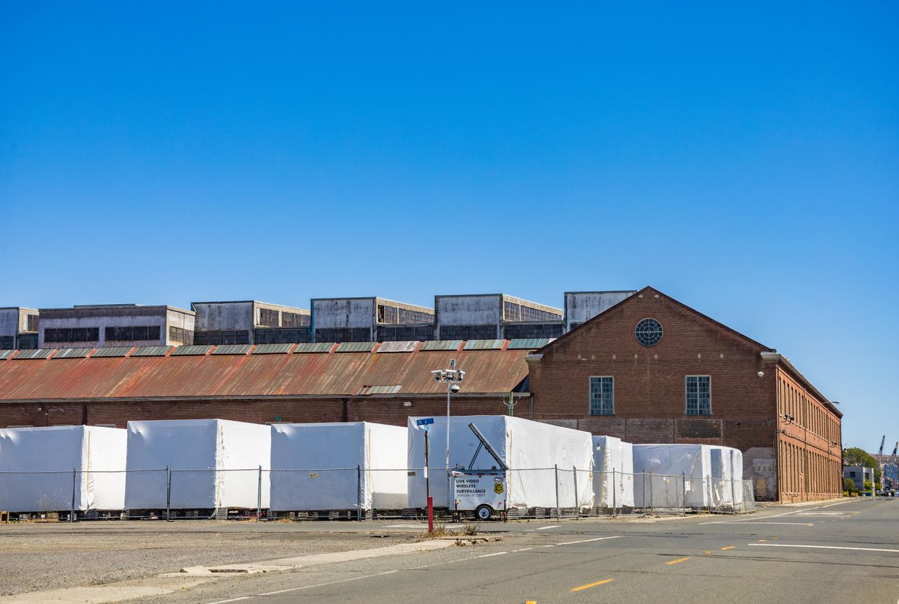 Storage & moves to storage Penley — removals work in progress