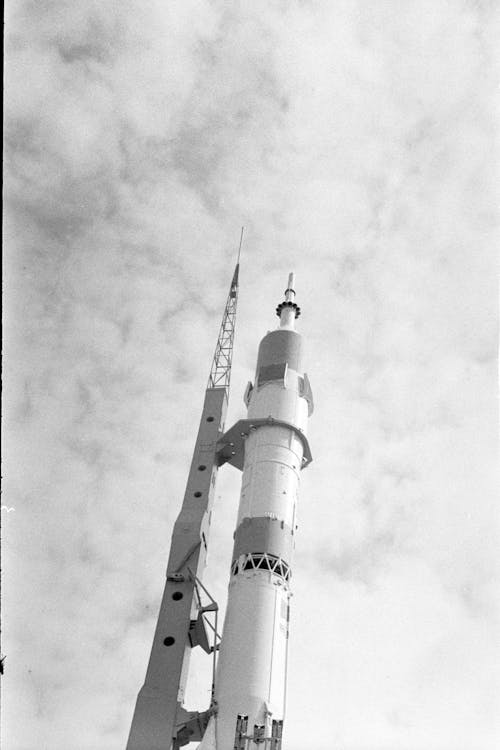 タワー, ローアングルショット, ロケットの無料の写真素材