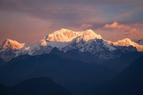 Immagine gratuita di alba, catene montuose, formazioni geologiche