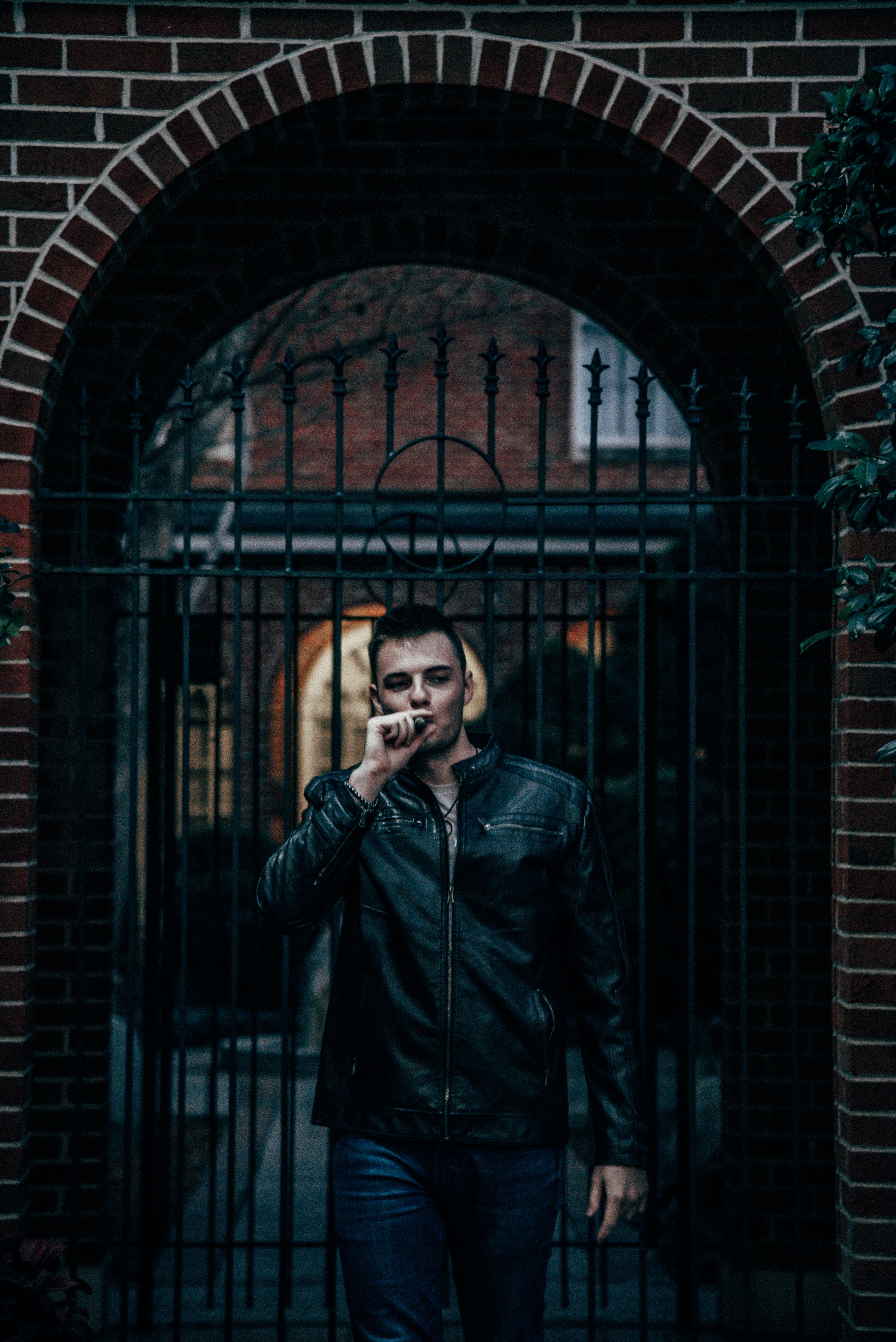 What habits makes a man attractive?