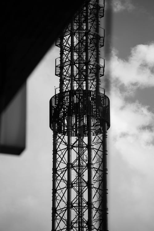 Free Grayscale Photo of Metal Tower Stock Photo