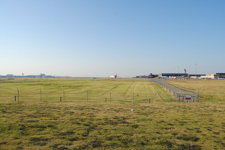 DFW Airport Founders Plaza