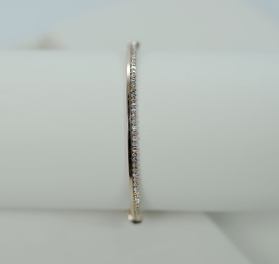Diamond jewellery collection at Shanthi Jewellers